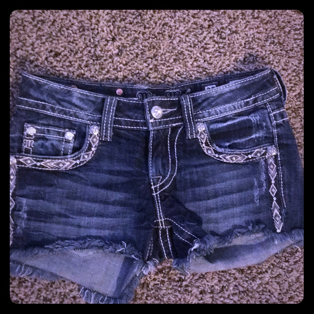 Miss Me shorts- like new condition
